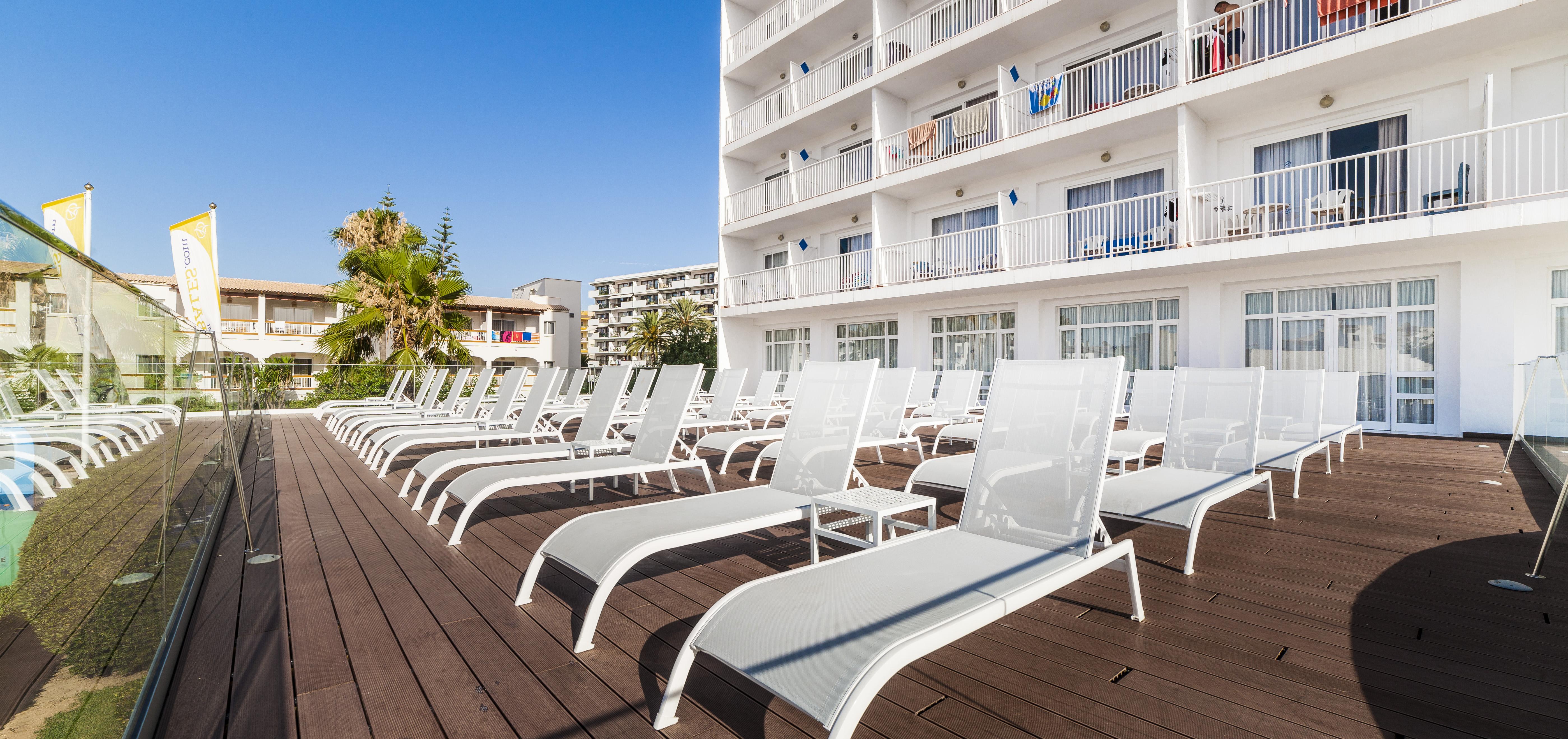 Globales Condes De Alcudia Hotel Port de Alcudia  Exterior foto